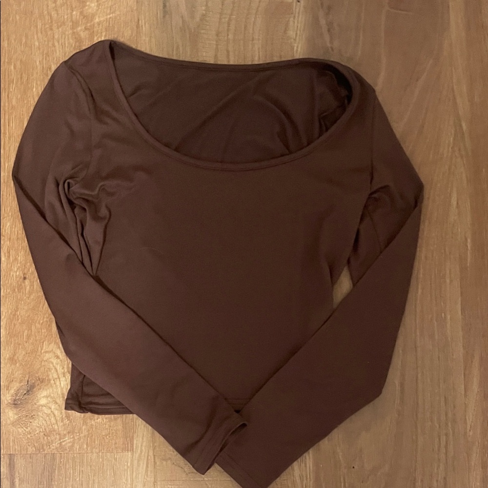 Elegant Brown Long Sleeve Top